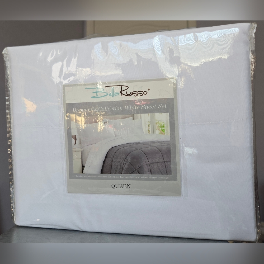 NWOT Bella Russo Queen Size Sheet Set